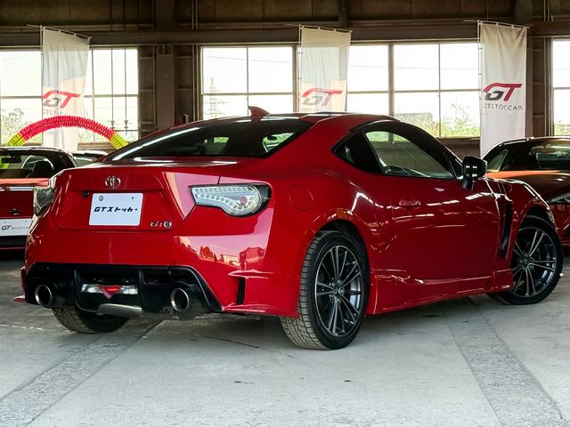 ８６ ＧＴ　フルエアロ　エアロフェンダー　トラストマフラー　ブリッツエアクリ／タワーバー　ＬＥＤテール　ケンウッドナビ／フルセグ／ＤＶＤ／Ｂｌｕｅｔｏｏｔｈ　バックカメラ　ＥＴＣ　ＨＩＤヘッドライト　フォグＬＥＤ（47枚目）