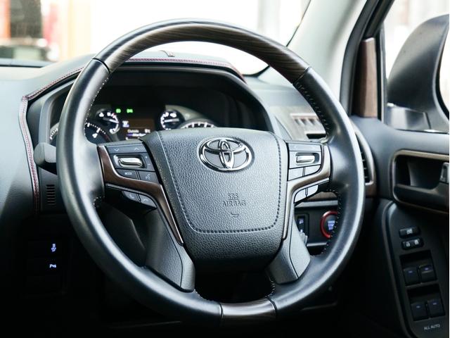 ランドクルーザープラド ＴＸ　ワンオーナー　リフトアップ　ビルシュタイン　純正ナビ　ワンセグ　ＣＤ　Ｂｌｕｅｔｏｏｔｈ　バックカメラ　サンルーフ　レーダークルーズ　ルーフラック　リアラダー　スマートキー　オートハイビーム（7枚目）
