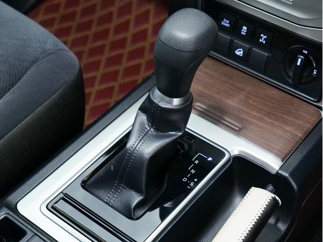 ランドクルーザープラド ＴＸ　ワンオーナー　リフトアップ　ビルシュタイン　純正ナビ　ワンセグ　ＣＤ　Ｂｌｕｅｔｏｏｔｈ　バックカメラ　サンルーフ　レーダークルーズ　ルーフラック　リアラダー　スマートキー　オートハイビーム（29枚目）