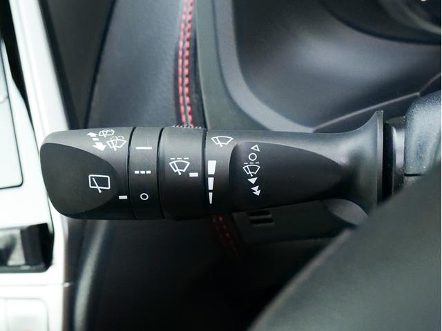 ランドクルーザープラド ＴＸ　ワンオーナー　リフトアップ　ビルシュタイン　純正ナビ　ワンセグ　ＣＤ　Ｂｌｕｅｔｏｏｔｈ　バックカメラ　サンルーフ　レーダークルーズ　ルーフラック　リアラダー　スマートキー　オートハイビーム（32枚目）