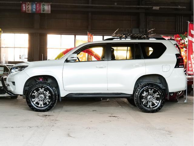 ランドクルーザープラド ＴＸ　ワンオーナー　リフトアップ　ビルシュタイン　純正ナビ　ワンセグ　ＣＤ　Ｂｌｕｅｔｏｏｔｈ　バックカメラ　サンルーフ　レーダークルーズ　ルーフラック　リアラダー　スマートキー　オートハイビーム（48枚目）