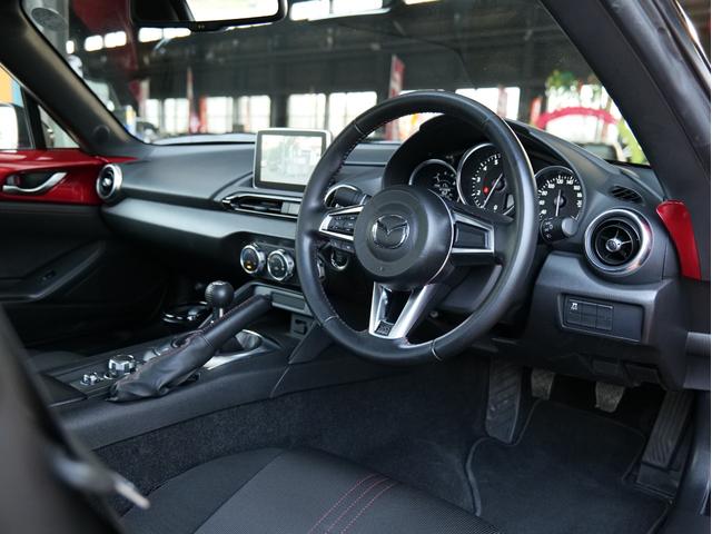 ロードスター Ｓスペシャルパッケージ　オートエグゼマフラー／サス　純正ナビ／フルセグ／ＣＤ／ＤＶＤ／ｂｌｕｅｔｏｏｔｈ　バックカメラ　ＢＯＳＥサウンドシステム　スマートキー　プッシュスタート　ＬＥＤヘッドライト　サイドＳＲＳ　純正１６ＡＷ（14枚目）