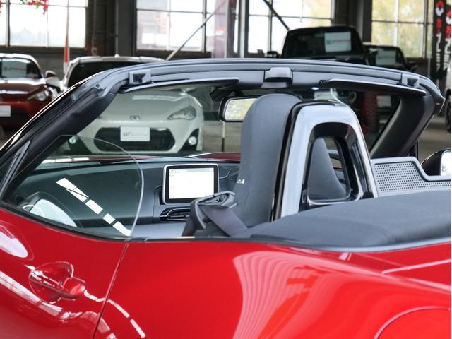ロードスター Ｓスペシャルパッケージ　オートエグゼマフラー／サス　純正ナビ／フルセグ／ＣＤ／ＤＶＤ／ｂｌｕｅｔｏｏｔｈ　バックカメラ　ＢＯＳＥサウンドシステム　スマートキー　プッシュスタート　ＬＥＤヘッドライト　サイドＳＲＳ　純正１６ＡＷ（24枚目）