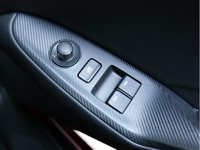 ロードスター Ｓスペシャルパッケージ　オートエグゼマフラー／サス　純正ナビ／フルセグ／ＣＤ／ＤＶＤ／ｂｌｕｅｔｏｏｔｈ　バックカメラ　ＢＯＳＥサウンドシステム　スマートキー　プッシュスタート　ＬＥＤヘッドライト　サイドＳＲＳ　純正１６ＡＷ（34枚目）