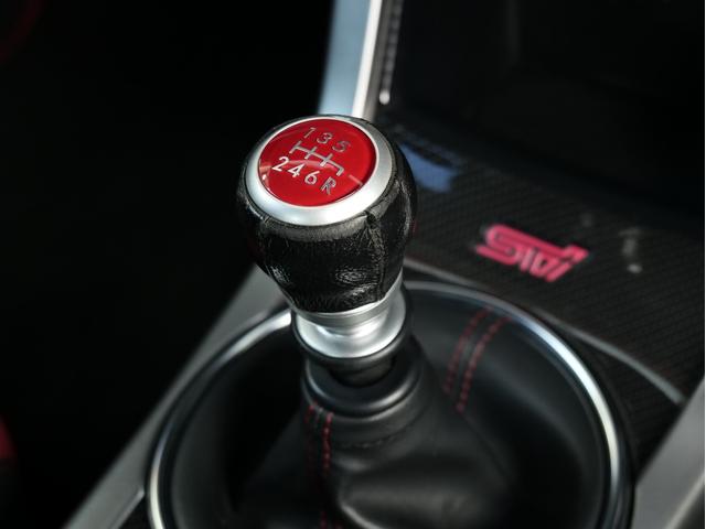 WRX STI STI タイプS 純正BBS18インチアルミ 社外マフラー STIエアロ 純正オプションパナソニックナビ フルセグ CD DVD バックカメラ ETC スマートキー プッシュスタート ハーフレザーシート パワーシート(15枚目)