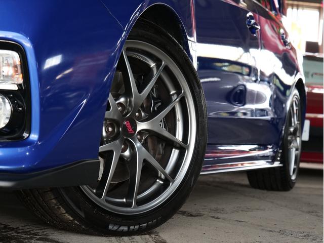 WRX STI STI タイプS 純正BBS18インチアルミ 社外マフラー STIエアロ 純正オプションパナソニックナビ フルセグ CD DVD バックカメラ ETC スマートキー プッシュスタート ハーフレザーシート パワーシート(18枚目)