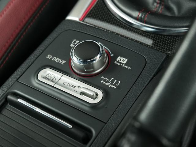 ＷＲＸ ＳＴＩ ＳＴＩ　タイプＳ　ＳＴＩフルエアロ　純正ＢＢＳ１８ＡＷ　大型リアスポイラー　純正パナソニックナビ／フルセグ／ＤＶＤ　バックカメラ　ＥＴＣ　ハーフレザーシート　パワーシート　スマートキー　プッシュスタート　ＳＩドライブ（13枚目）