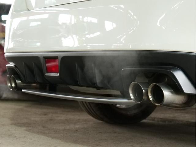 ＷＲＸ ＳＴＩ ＳＴＩ　タイプＳ　ＳＴＩフルエアロ　純正ＢＢＳ１８ＡＷ　大型リアスポイラー　純正パナソニックナビ／フルセグ／ＤＶＤ　バックカメラ　ＥＴＣ　ハーフレザーシート　パワーシート　スマートキー　プッシュスタート　ＳＩドライブ（19枚目）