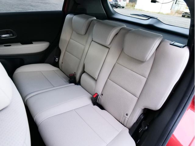 ヴェゼル ハイブリッドＸ　スタイルエディション　本州仕入れ　純正ギャザーズナビ／フルセグ／Ｂｌｕｅｔｏｏｔｈ／ＣＤ／ＤＶＤ　バックカメラ　ＥＴＣ　前後ドラレコ　レザーシート　シートヒーター　スマートキー　プッシュスタート　クルーズコントロール（32枚目）