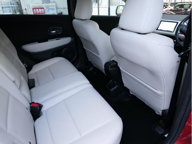 ヴェゼル ハイブリッドＸ　スタイルエディション　本州仕入れ　純正ギャザーズナビ／フルセグ／Ｂｌｕｅｔｏｏｔｈ／ＣＤ／ＤＶＤ　バックカメラ　ＥＴＣ　前後ドラレコ　レザーシート　シートヒーター　スマートキー　プッシュスタート　クルーズコントロール（33枚目）