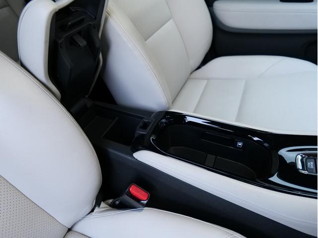 ヴェゼル ハイブリッドＸ　スタイルエディション　本州仕入れ　純正ギャザーズナビ／フルセグ／Ｂｌｕｅｔｏｏｔｈ／ＣＤ／ＤＶＤ　バックカメラ　ＥＴＣ　前後ドラレコ　レザーシート　シートヒーター　スマートキー　プッシュスタート　クルーズコントロール（42枚目）