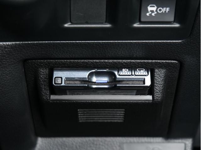 WRX STI STI タイプS STIフルエアロ 純正BBS18AW ストラーダナビ/フルセグ/CD/DVD ETC バックカメラ 大型リアウィング ハーフレザーシート パワーシート スマートキー プッシュスタート リアフォグ(11枚目)