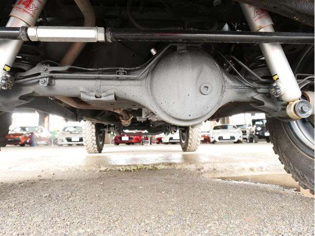 ５ＭＴ　リフトアップ　外バンパー　外１６インチＡＷ　ジオランダーＭ／Ｔ　革調シートカバー　カロッツェリアディスプレイオーディオ　Ｂｌｕｅｔｏｏｔｈ　セーフティサポート付　スマートキー　プッシュスタート