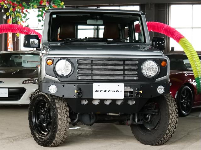 ５ＭＴ　リフトアップ　外バンパー　外１６インチＡＷ　ジオランダーＭ／Ｔ　革調シートカバー　カロッツェリアディスプレイオーディオ　Ｂｌｕｅｔｏｏｔｈ　セーフティサポート付　スマートキー　プッシュスタート