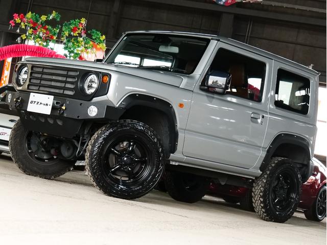 ５ＭＴ　リフトアップ　外バンパー　外１６インチＡＷ　ジオランダーＭ／Ｔ　革調シートカバー　カロッツェリアディスプレイオーディオ　Ｂｌｕｅｔｏｏｔｈ　セーフティサポート付　スマートキー　プッシュスタート