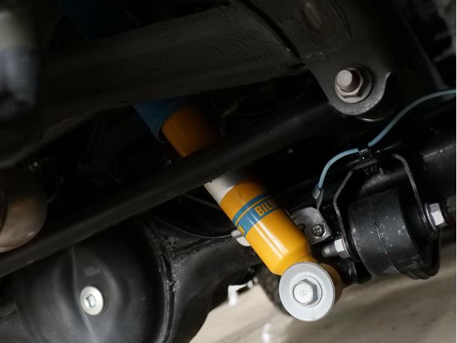 ジムニー XG ビルシュタインショック 社外マフラー ジオランダーX-AT 社外16AW バンパーガード ナビ/フルセグ/CD/DVD/Bluetooth ビルトインETC 前後ドラレコ LEDヘッドライト(16枚目)