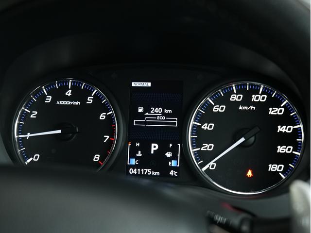 ワンオーナー　夏冬タイヤ付　マルチアラウンドモニター／フルセグ／Ｂｌｕｅｔｏｏｔｈ　前後ドラレコ　　レーダークルーズコントロール　電動テールゲート　ＥＴＣ　純正１８ＡＷ　ステアリングヒーター