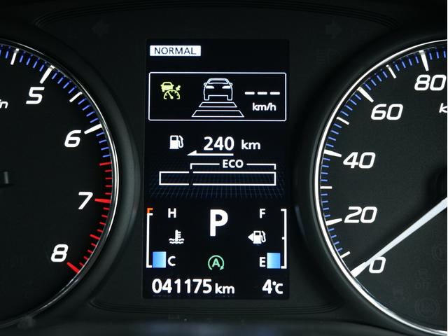 ワンオーナー　夏冬タイヤ付　マルチアラウンドモニター／フルセグ／Ｂｌｕｅｔｏｏｔｈ　前後ドラレコ　　レーダークルーズコントロール　電動テールゲート　ＥＴＣ　純正１８ＡＷ　ステアリングヒーター