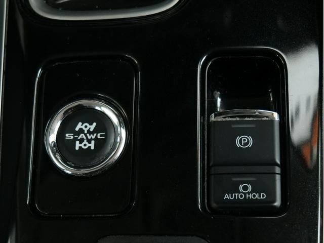 ワンオーナー　夏冬タイヤ付　マルチアラウンドモニター／フルセグ／Ｂｌｕｅｔｏｏｔｈ　前後ドラレコ　　レーダークルーズコントロール　電動テールゲート　ＥＴＣ　純正１８ＡＷ　ステアリングヒーター