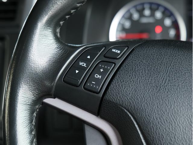 ４ＷＤ　５ＡＴ　スタッドレスタイヤ　純正ＨＤＤナビ　ＥＴＣ　電動格納ドアミラー　運転席助手席パワーシート　オートエアコン　キーレス　ミラーヒーター　ＶＳＡ