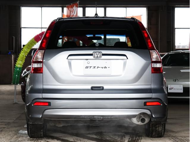 ４ＷＤ　５ＡＴ　スタッドレスタイヤ　純正ＨＤＤナビ　ＥＴＣ　電動格納ドアミラー　運転席助手席パワーシート　オートエアコン　キーレス　ミラーヒーター　ＶＳＡ