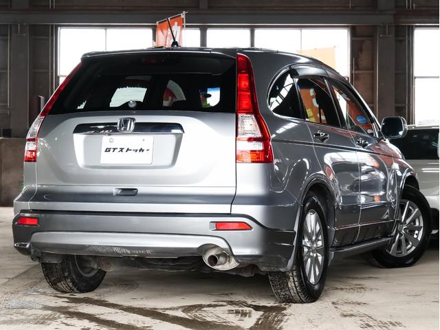 ４ＷＤ　５ＡＴ　スタッドレスタイヤ　純正ＨＤＤナビ　ＥＴＣ　電動格納ドアミラー　運転席助手席パワーシート　オートエアコン　キーレス　ミラーヒーター　ＶＳＡ