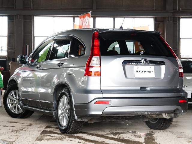 ４ＷＤ　５ＡＴ　スタッドレスタイヤ　純正ＨＤＤナビ　ＥＴＣ　電動格納ドアミラー　運転席助手席パワーシート　オートエアコン　キーレス　ミラーヒーター　ＶＳＡ