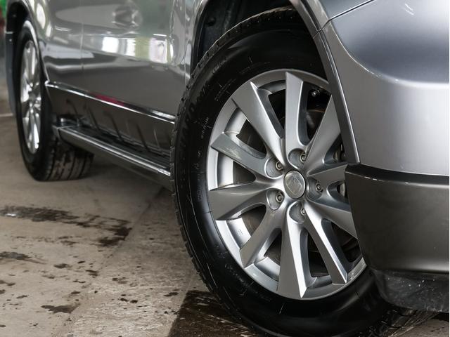 ４ＷＤ　５ＡＴ　スタッドレスタイヤ　純正ＨＤＤナビ　ＥＴＣ　電動格納ドアミラー　運転席助手席パワーシート　オートエアコン　キーレス　ミラーヒーター　ＶＳＡ