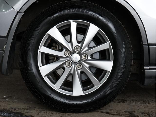 ４ＷＤ　５ＡＴ　スタッドレスタイヤ　純正ＨＤＤナビ　ＥＴＣ　電動格納ドアミラー　運転席助手席パワーシート　オートエアコン　キーレス　ミラーヒーター　ＶＳＡ