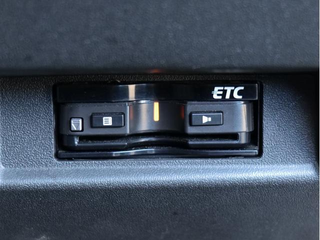 ジムニーシエラ JL 5MT リフトアップ JAOSリフトアップきっと RAYS16AW フジツボマフラー 津田レーシングエアクリ 純正8型ナビ フルセグ Bカメラ カーボン調コンビハンドル 前後ドラレコ ETC(12枚目)