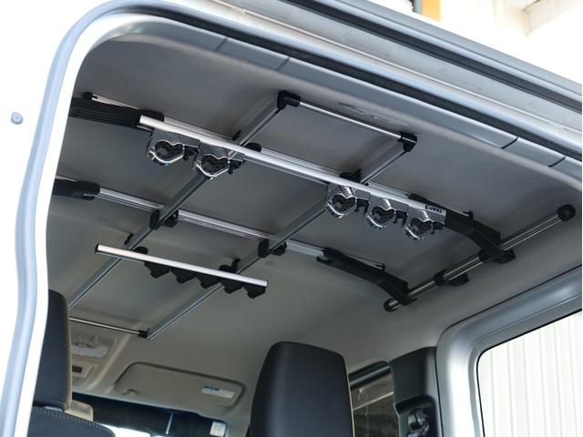 ジムニーシエラ JL 5MT リフトアップ JAOSリフトアップきっと RAYS16AW フジツボマフラー 津田レーシングエアクリ 純正8型ナビ フルセグ Bカメラ カーボン調コンビハンドル 前後ドラレコ ETC(33枚目)