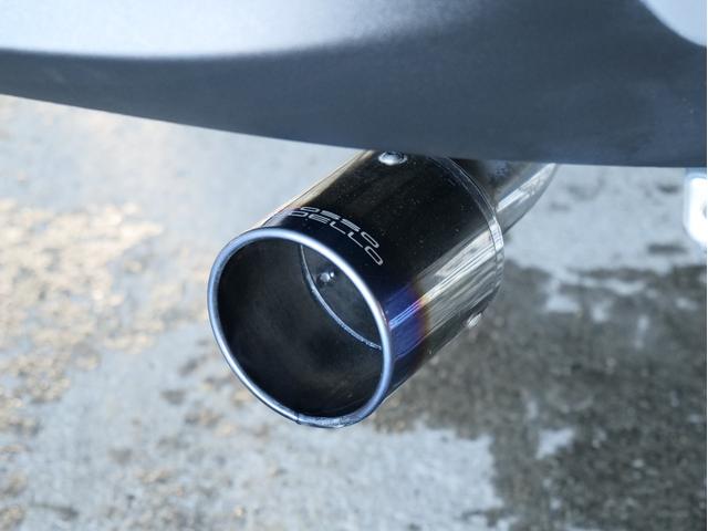 ヤリスクロス ハイブリッドＺ　ワンオーナー　リフトアップ　寒冷地仕様　夏冬タイヤセット　純正ディスプレイオーディオ／Ｂｌｕｅｔｏｏｔｈ／バックカメラ　レーダークルーズ　社外１６ＡＷ　ＢＳＭ　パワーバックドア　リアフォグ（13枚目）