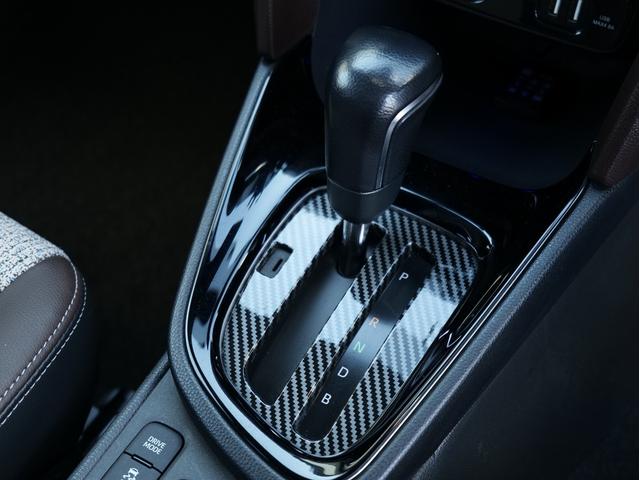 ヤリスクロス ハイブリッドＺ　ワンオーナー　リフトアップ　寒冷地仕様　夏冬タイヤセット　純正ディスプレイオーディオ／Ｂｌｕｅｔｏｏｔｈ／バックカメラ　レーダークルーズ　社外１６ＡＷ　ＢＳＭ　パワーバックドア　リアフォグ（31枚目）