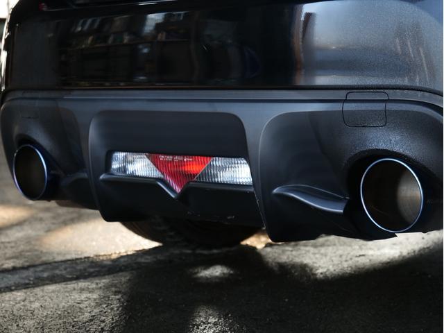 ８６ ＧＴリミテッド　６ＭＴ　ブリッツ車高調　エンケイ１８ＡＷ　ストラーダナビ／フルセグ／ＣＤ／ＤＶＤ　ブリッツマフラー　前後ドラレコ　ハーフレザーシート　シートヒーター　クルーズコントロール　リアスポ　ＬＥＤヘッドライト（13枚目）