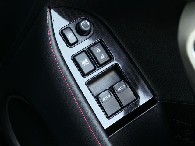 ８６ ＧＴリミテッド　６ＭＴ　ブリッツ車高調　エンケイ１８ＡＷ　ストラーダナビ／フルセグ／ＣＤ／ＤＶＤ　ブリッツマフラー　前後ドラレコ　ハーフレザーシート　シートヒーター　クルーズコントロール　リアスポ　ＬＥＤヘッドライト（27枚目）