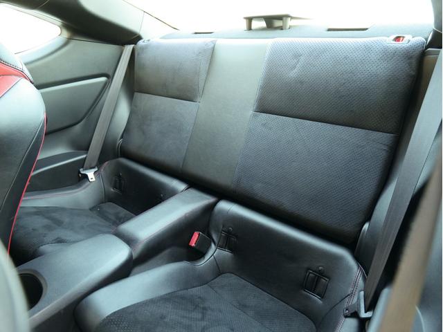 ８６ ＧＴリミテッド　６ＭＴ　ブリッツ車高調　エンケイ１８ＡＷ　ストラーダナビ／フルセグ／ＣＤ／ＤＶＤ　ブリッツマフラー　前後ドラレコ　ハーフレザーシート　シートヒーター　クルーズコントロール　リアスポ　ＬＥＤヘッドライト（30枚目）