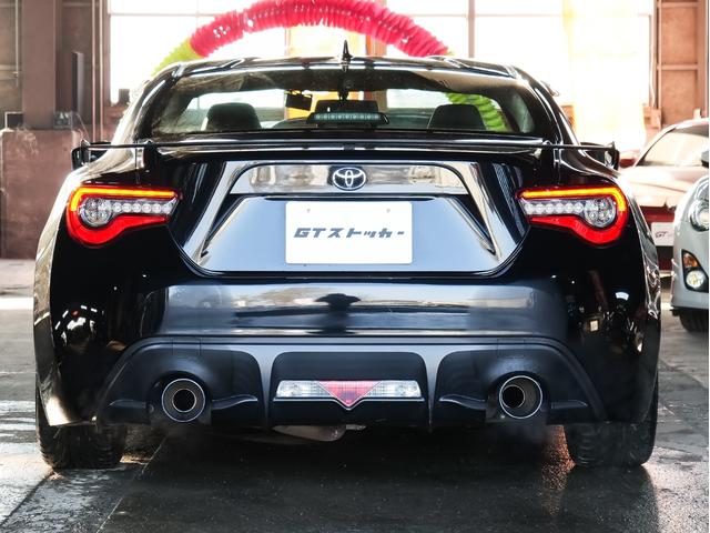 ８６ ＧＴリミテッド　６ＭＴ　ブリッツ車高調　エンケイ１８ＡＷ　ストラーダナビ／フルセグ／ＣＤ／ＤＶＤ　ブリッツマフラー　前後ドラレコ　ハーフレザーシート　シートヒーター　クルーズコントロール　リアスポ　ＬＥＤヘッドライト（35枚目）