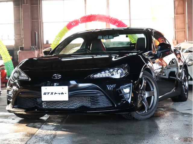 ８６ ＧＴリミテッド　６ＭＴ　ブリッツ車高調　エンケイ１８ＡＷ　ストラーダナビ／フルセグ／ＣＤ／ＤＶＤ　ブリッツマフラー　前後ドラレコ　ハーフレザーシート　シートヒーター　クルーズコントロール　リアスポ　ＬＥＤヘッドライト（37枚目）