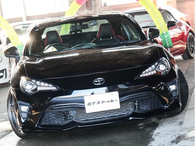 ８６ ＧＴリミテッド　６ＭＴ　ブリッツ車高調　エンケイ１８ＡＷ　ストラーダナビ／フルセグ／ＣＤ／ＤＶＤ　ブリッツマフラー　前後ドラレコ　ハーフレザーシート　シートヒーター　クルーズコントロール　リアスポ　ＬＥＤヘッドライト（50枚目）