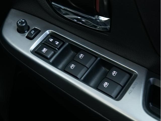 各種オートローンの取り扱いも行っております。（プレミア・オリコプロダクト・ジェミスｅｔｃ）審査は簡単で、免許書さえあれば所得証明など不要で事前審査にて利用可能か確認ができます！