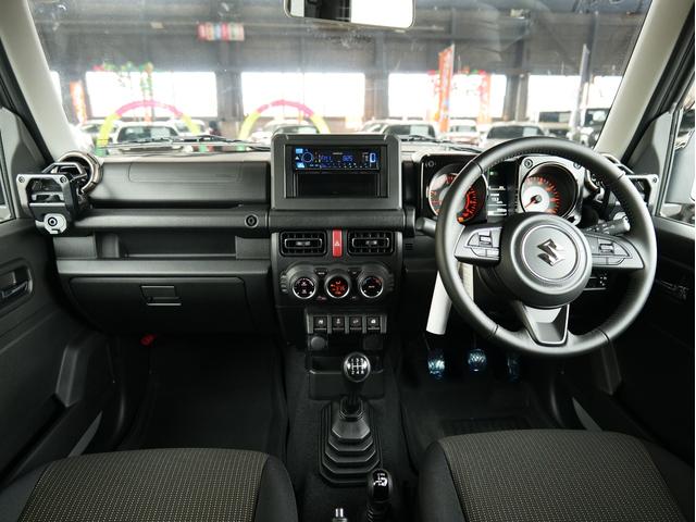 ジムニー ＸＣ　５ＭＴリフトアップ　外１６ＡＷ　ジオランダーＭ／Ｔ　ショートバンパー　クルーズコントロール　シートヒーター　ケンウッドＣＤ／ＵＳＢ／Ｂｌｕｅｔｏｏｔｈオーディオ　ＬＥＤヘッドライト　フォグライト（6枚目）