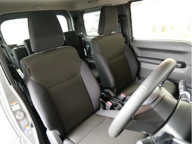 ジムニー ＸＣ　５ＭＴリフトアップ　外１６ＡＷ　ジオランダーＭ／Ｔ　ショートバンパー　クルーズコントロール　シートヒーター　ケンウッドＣＤ／ＵＳＢ／Ｂｌｕｅｔｏｏｔｈオーディオ　ＬＥＤヘッドライト　フォグライト（14枚目）