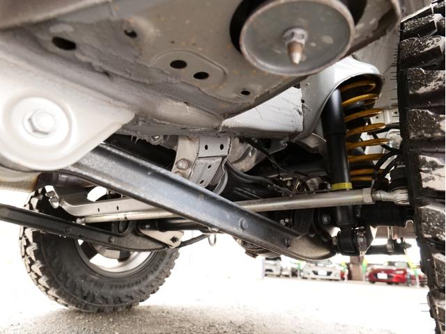 ジムニー ＸＣ　５ＭＴリフトアップ　外１６ＡＷ　ジオランダーＭ／Ｔ　ショートバンパー　クルーズコントロール　シートヒーター　ケンウッドＣＤ／ＵＳＢ／Ｂｌｕｅｔｏｏｔｈオーディオ　ＬＥＤヘッドライト　フォグライト（33枚目）