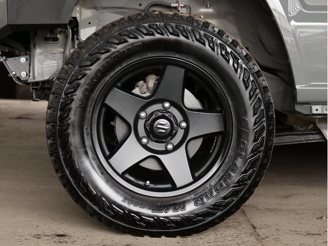 ジムニー ＸＣ　５ＭＴリフトアップ　外１６ＡＷ　ジオランダーＭ／Ｔ　ショートバンパー　クルーズコントロール　シートヒーター　ケンウッドＣＤ／ＵＳＢ／Ｂｌｕｅｔｏｏｔｈオーディオ　ＬＥＤヘッドライト　フォグライト（42枚目）