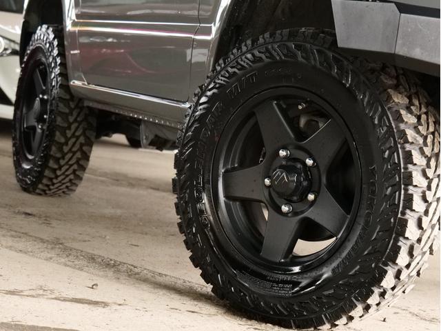 ジムニー ＸＣ　５ＭＴリフトアップ　外１６ＡＷ　ジオランダーＭ／Ｔ　ショートバンパー　クルーズコントロール　シートヒーター　ケンウッドＣＤ／ＵＳＢ／Ｂｌｕｅｔｏｏｔｈオーディオ　ＬＥＤヘッドライト　フォグライト（47枚目）