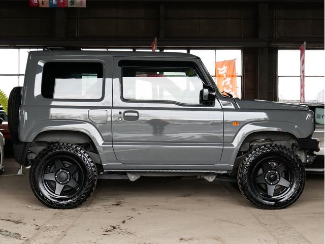 ジムニー ＸＣ　５ＭＴリフトアップ　外１６ＡＷ　ジオランダーＭ／Ｔ　ショートバンパー　クルーズコントロール　シートヒーター　ケンウッドＣＤ／ＵＳＢ／Ｂｌｕｅｔｏｏｔｈオーディオ　ＬＥＤヘッドライト　フォグライト（52枚目）