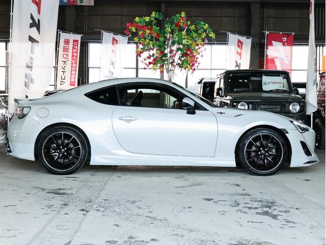 86 GTリミテッド 6MT 寒冷地仕様 モデリスタフルエアロ 柿本マフラー RAYS18AW HKSプレミアムサクション 純正ナビ/フルセグ/CD/Bluetooth/バックカメラ ETC シートヒーター リアスポ(47枚目)