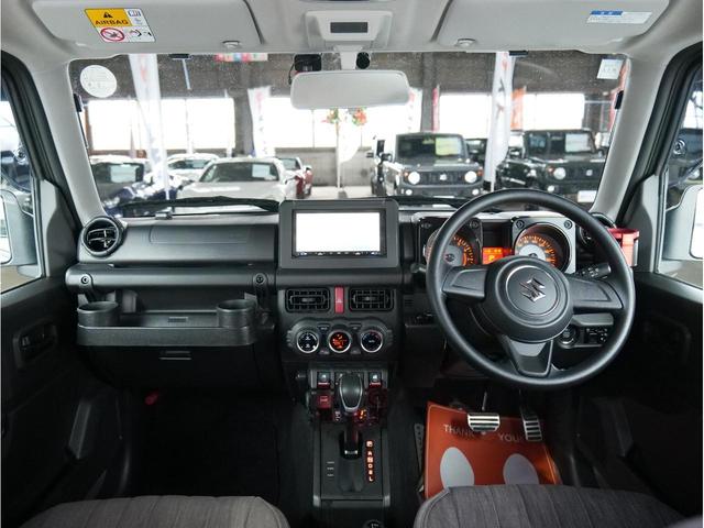 ジムニーシエラ ＪＬ　４ＡＴ　本州仕入れ　リフトアップ　レイズ１６インチアルミ　ルーフラック　リアラダー　ボンネットバイザー　社外マフラー　ナビ　フルセグ　Ｂｌｕｅｔｏｏｔｈ　バックカメラ　ＥＴＣ　ドラレコ　ＩＰＦフォグ（6枚目）