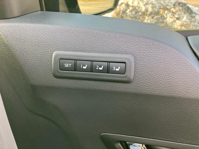 ヴェルファイアハイブリッド ＺＲ　Ｇエディション　４ＷＤ　ＴＶ付ナビ　バックカメラ　全周囲カメラ　スマートキー　エンジンスターター　サンルーフ　パワーシート　オットマン　シートヒーター　両側パワースライドドア　スタッドレスタイヤ付　２年保証付き（30枚目）