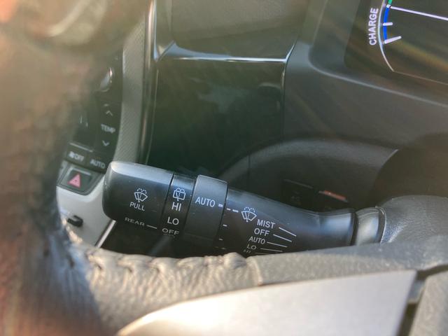 ヴェルファイアハイブリッド ＺＲ　Ｇエディション　４ＷＤ　ＴＶ付ナビ　バックカメラ　全周囲カメラ　スマートキー　エンジンスターター　サンルーフ　パワーシート　オットマン　シートヒーター　両側パワースライドドア　スタッドレスタイヤ付　２年保証付き（44枚目）